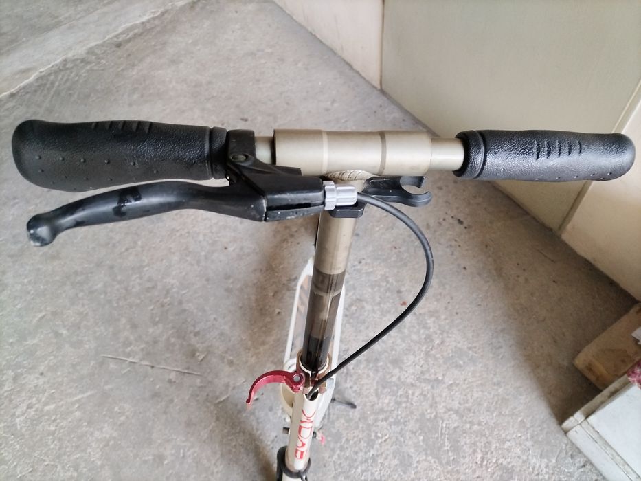 Byox тротинетка  подходяща за момиче или момче