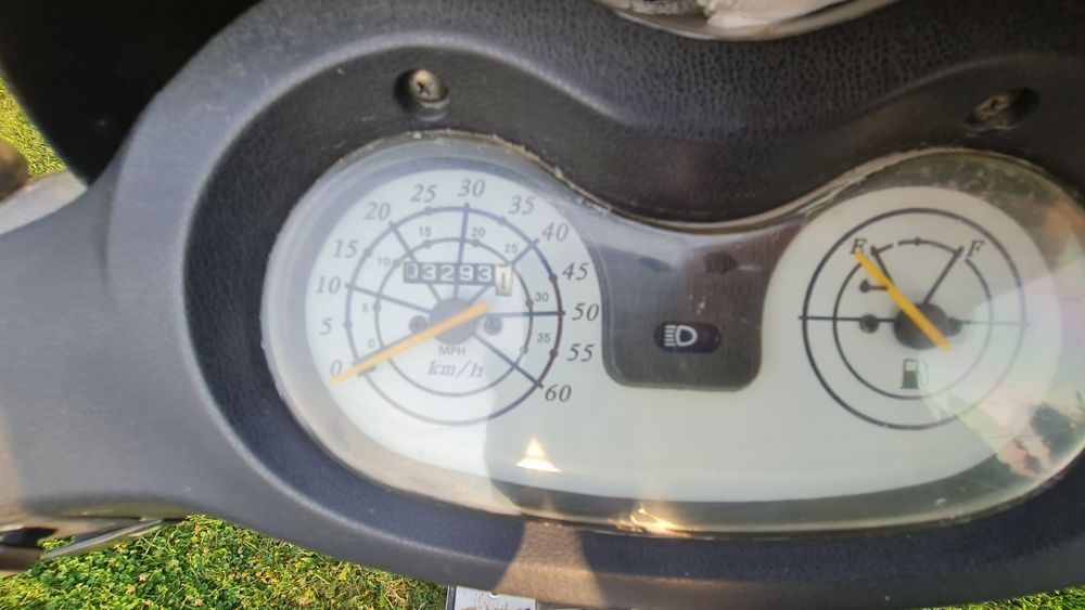 Vând scuter 50cc