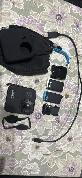 Go Pro Max 360° в много добро състояние без забележки!