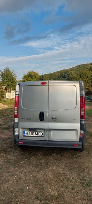 Nissan PrimaStar (Renault Trafic, opel vivaro),An 2008 Motor 2.0 dci 1