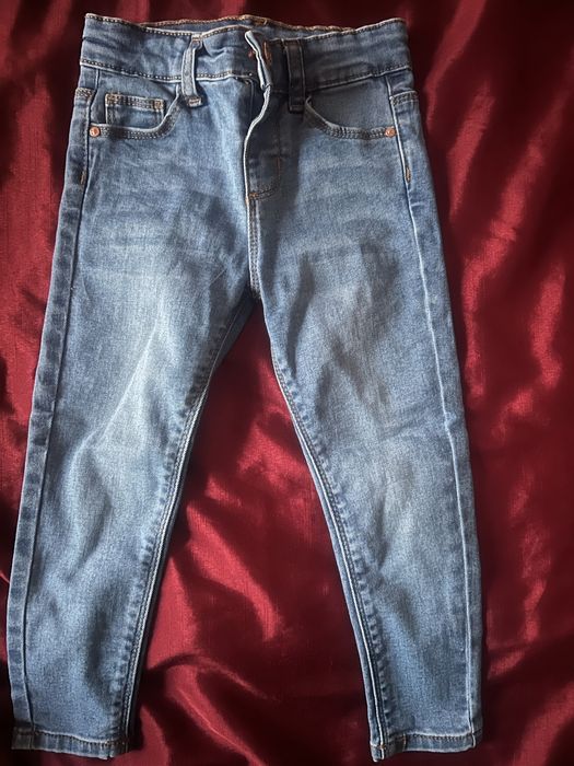 Детски дънки 2-3 г