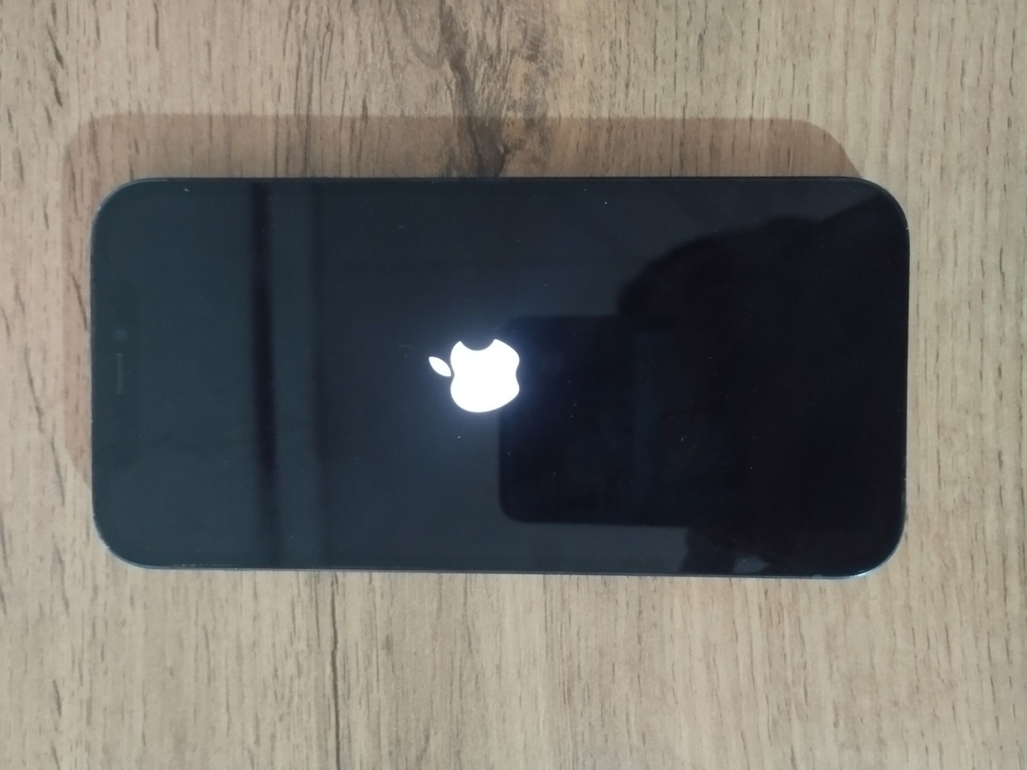 iPhone 12 sotiladi iCloud Clean