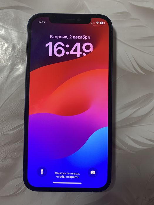 Продам 12 айфон