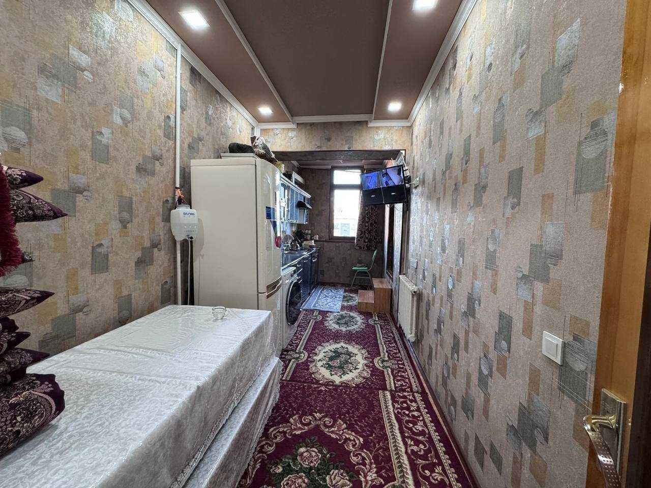 3 хоналик квартира 4 этаж кирпичный дом, динамо,  етти гузал