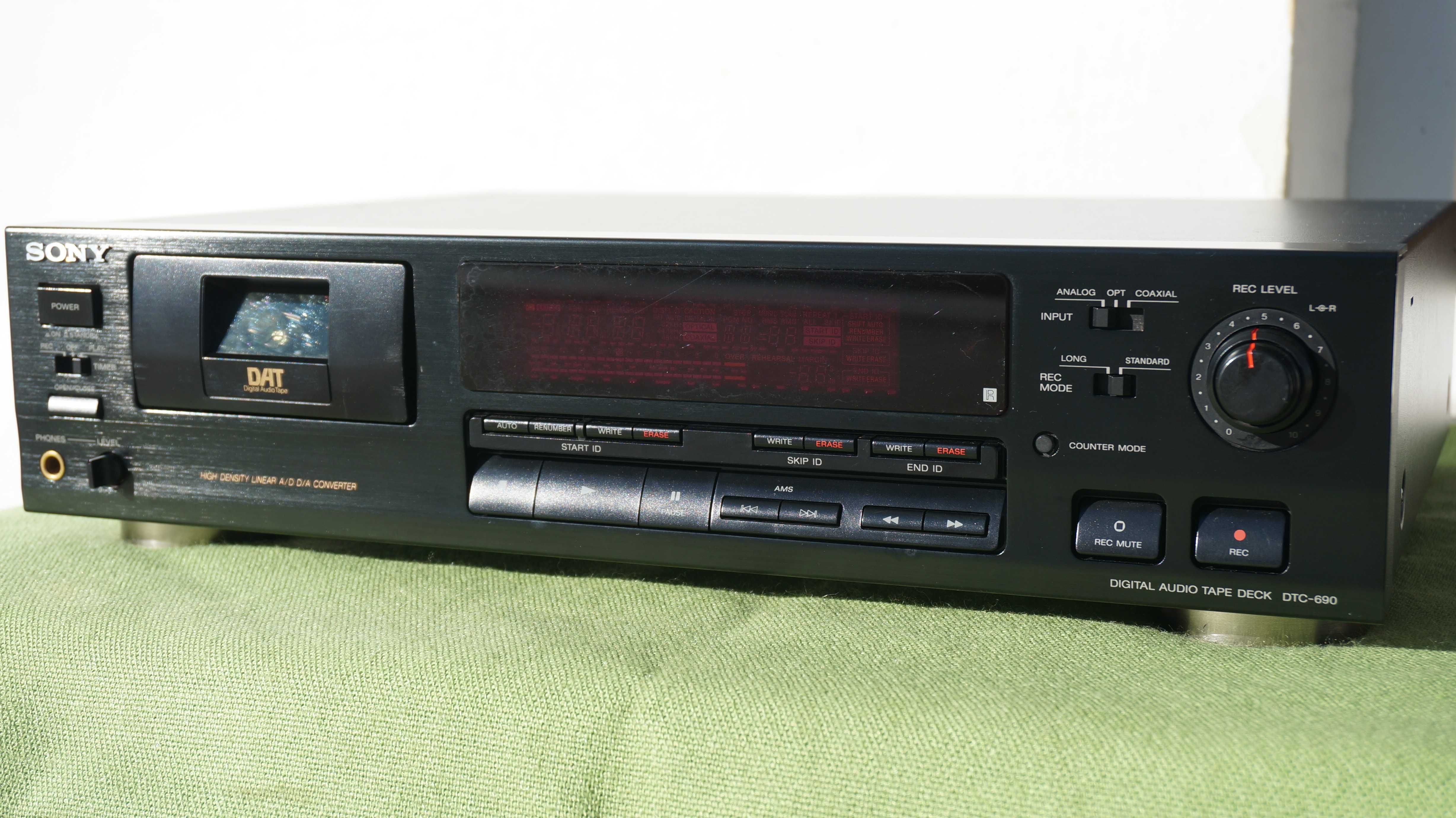 Deck digital vintage de colectie SONY DTC-690