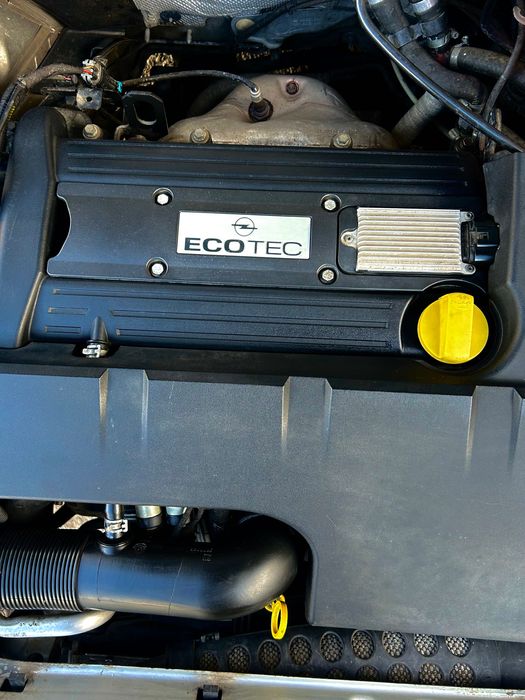 Opel Vectra GTS 2.2 газ бензин