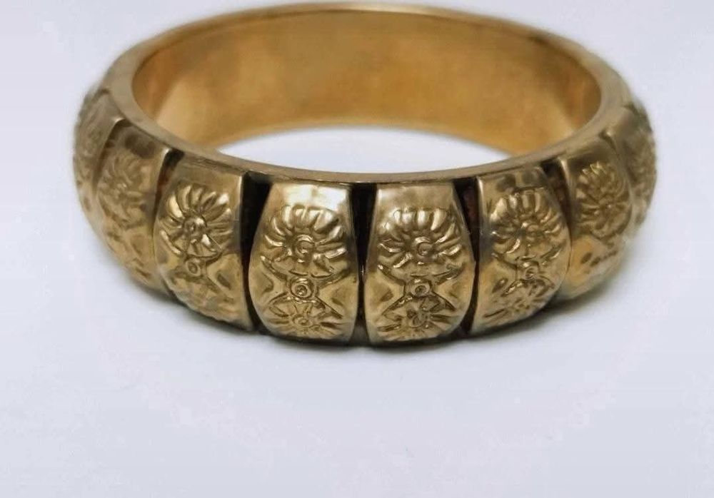 Veche bratara fixa din alama