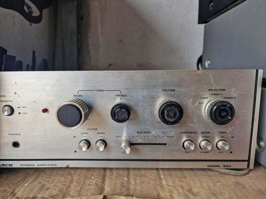 Качествен усилвател за ценители Monarch stereo amplifier 80h