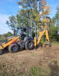 Inchiriez Buldoexcavator
