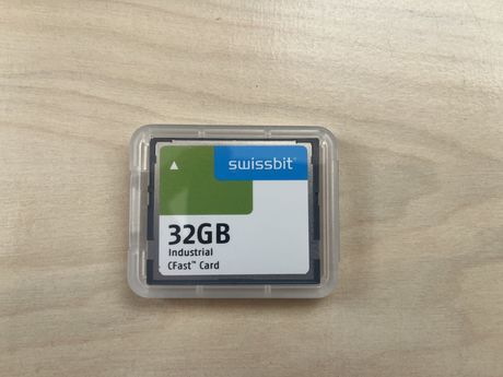 Swissbit-Industrial CFast Card-32GB