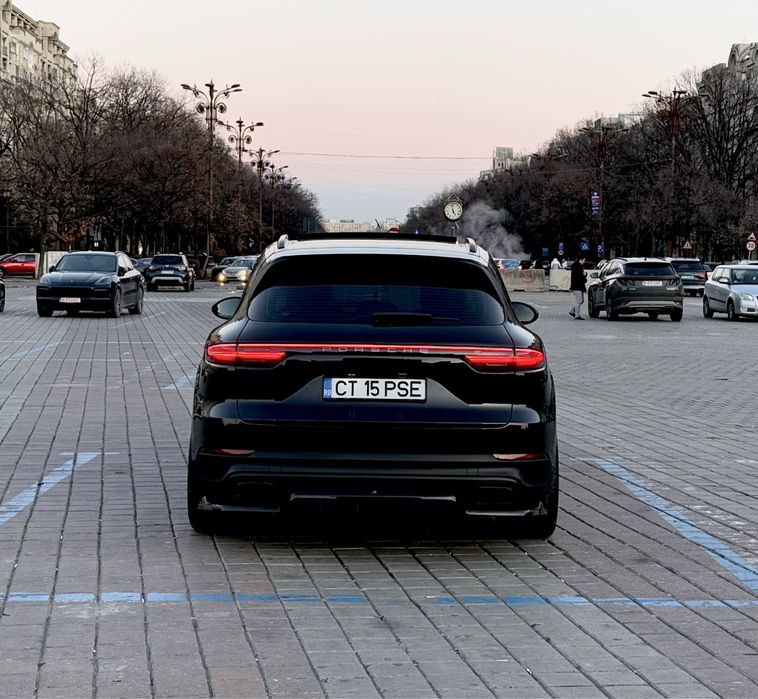 Porsche Chayenne 3.0i 340cp