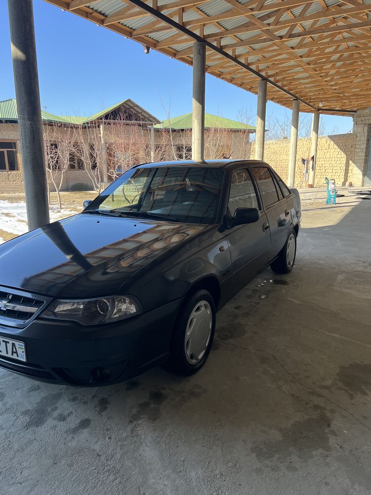 Нексия 2 сотилади