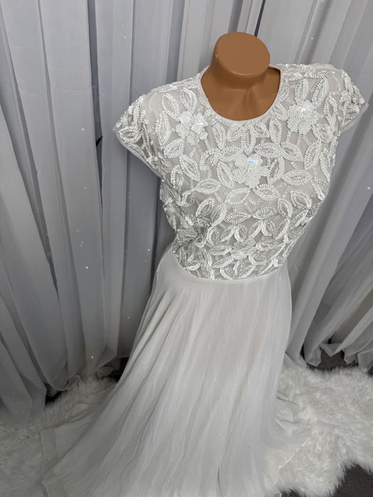 Rochie mireasa marimea 40