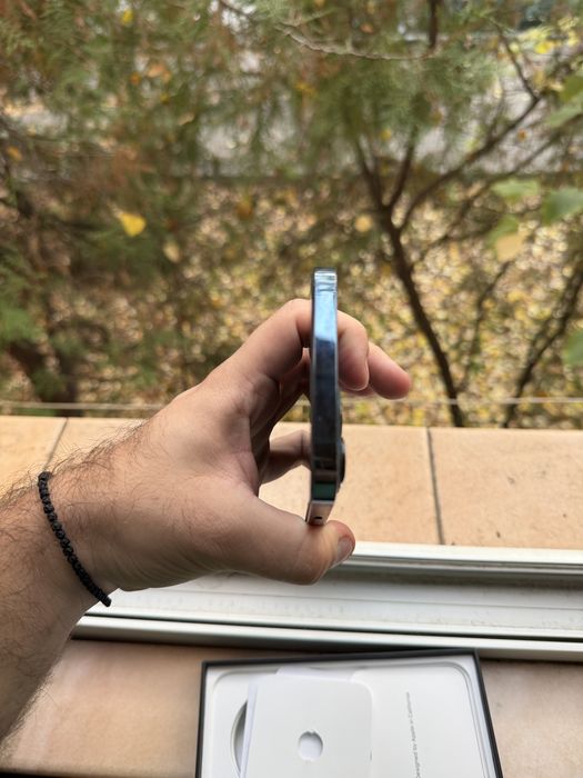 vand iPhone 12 Pro Max