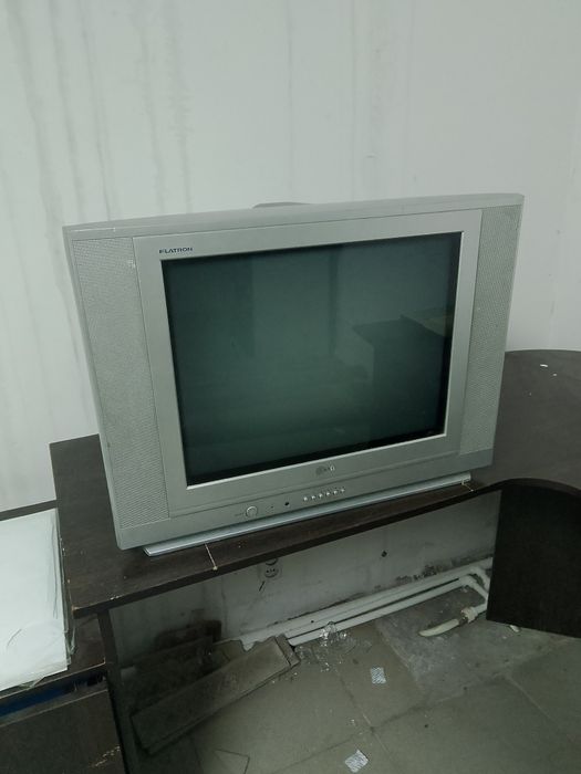 Продам телевизор