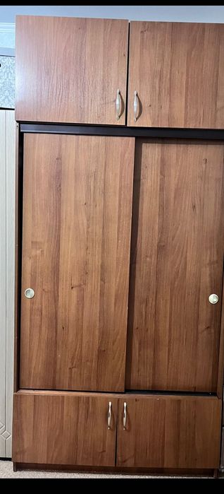 Шкаф 2,5 большой , в разобраном виде