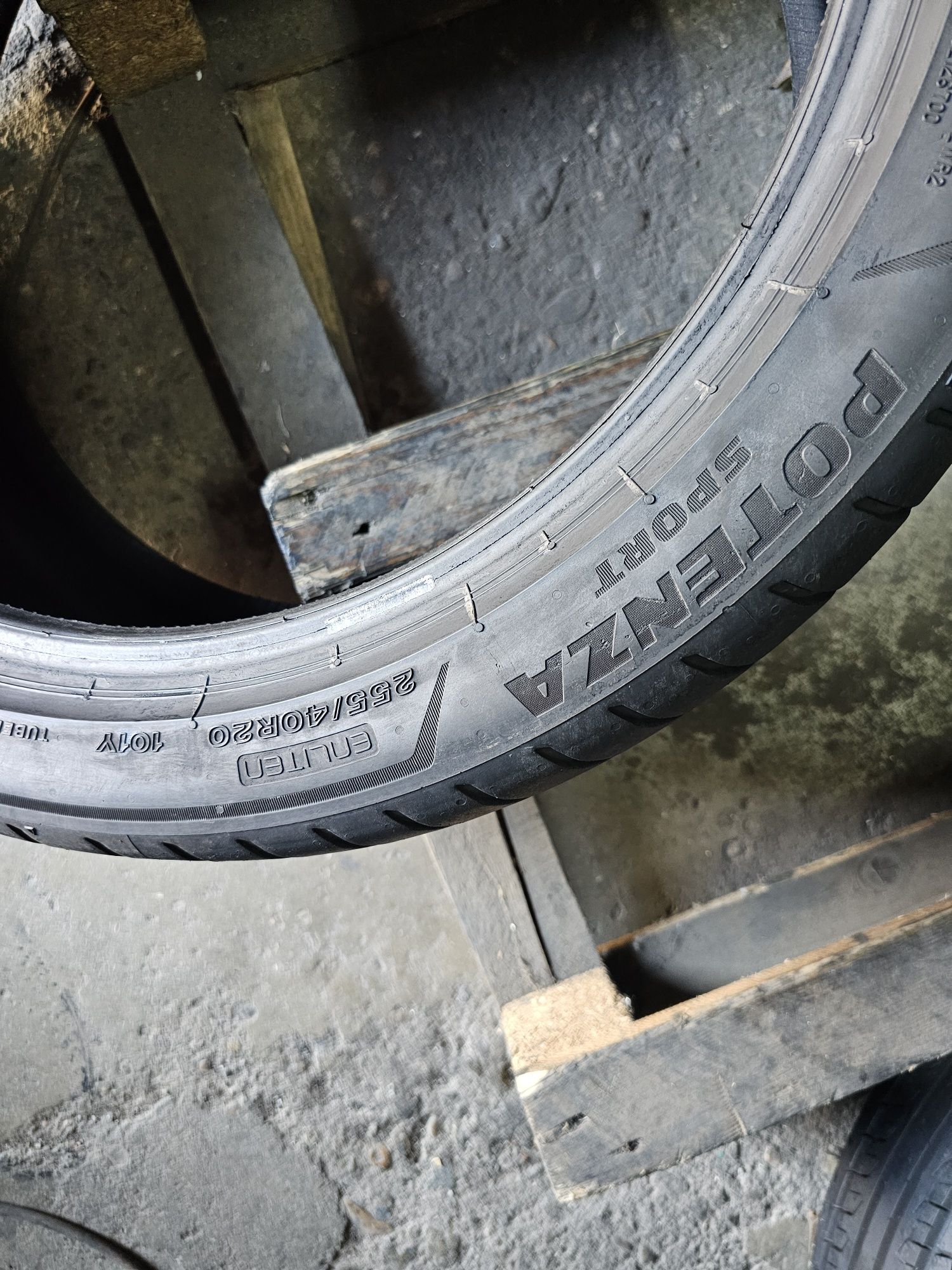 1 anvelopa vara 255 40 20 Bridgestone Potenza Sport 2022