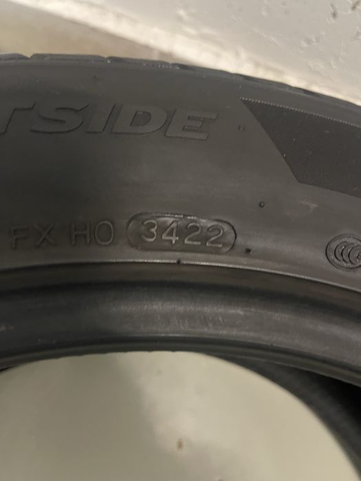 235 50 19 anvelope Hankook iarna