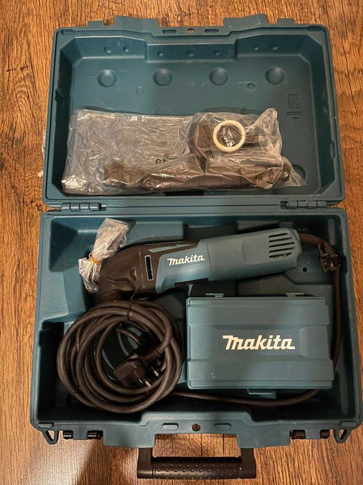 Makita TM3000CX3 320W Мултитул с 62 аксесоара