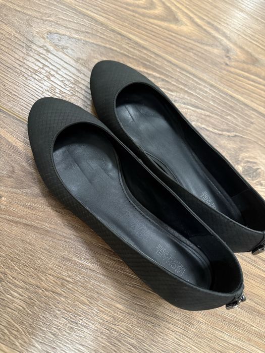 Дамски пантофки / балетни обувки