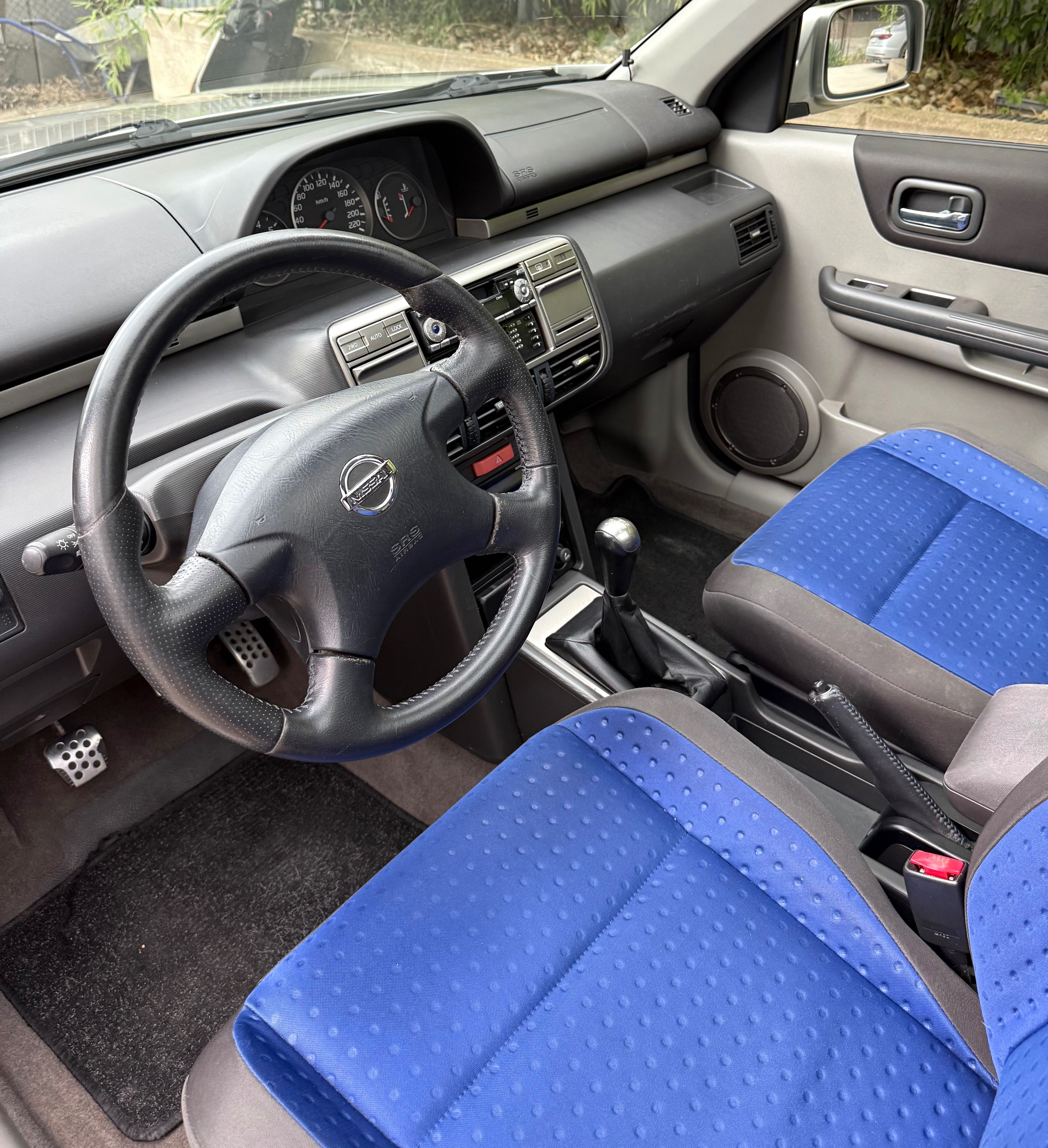 Nissan X-Trail 2003 4X4 2.5 бензин, ръчни скорости