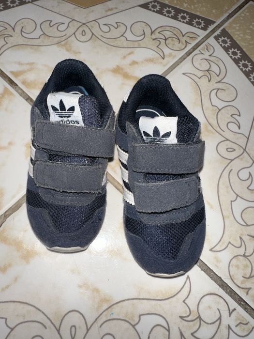 Adidasi de baieti 21