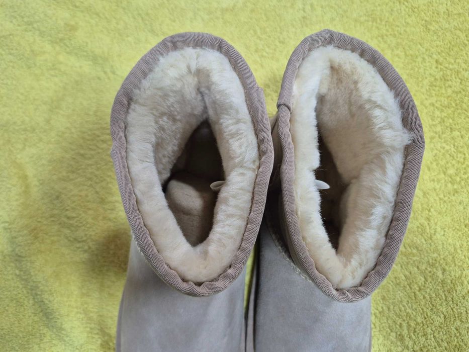 Ugg pentru dama marimea 39