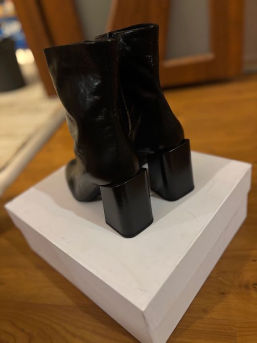 Дамски боти FURLA