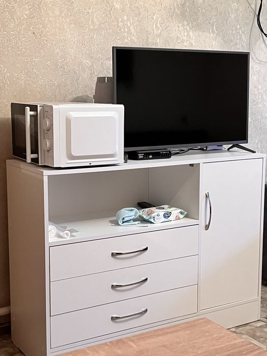 Продам телевизор 81см