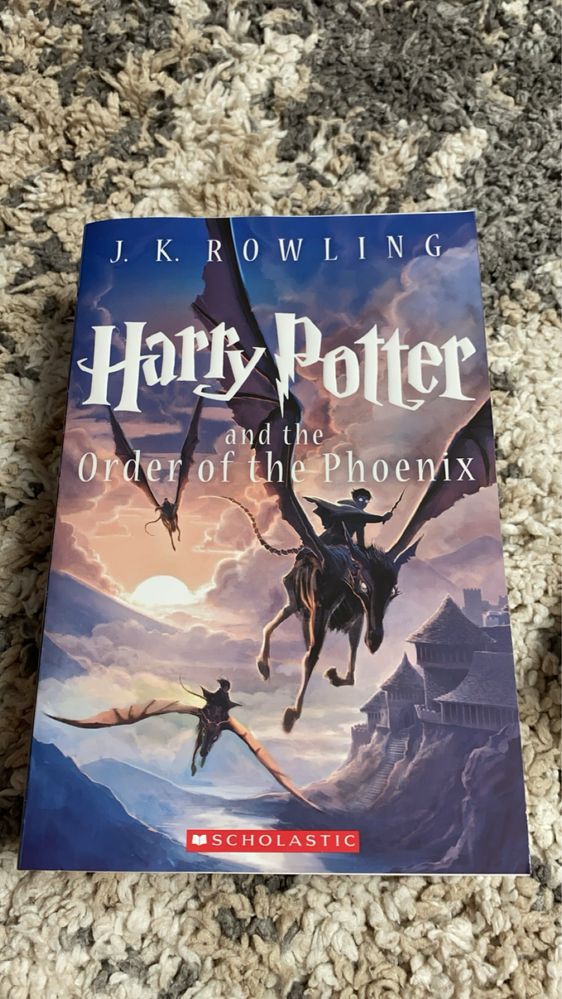 Всички Harry Potter Книги със специална корица и дизайн