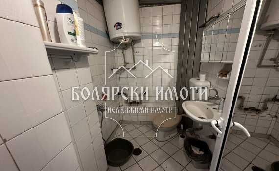 Продава се Тристаен апартамент в Велико Търново, Център - 70 кв.м за 1358 €/кв.м - Снимка #4
