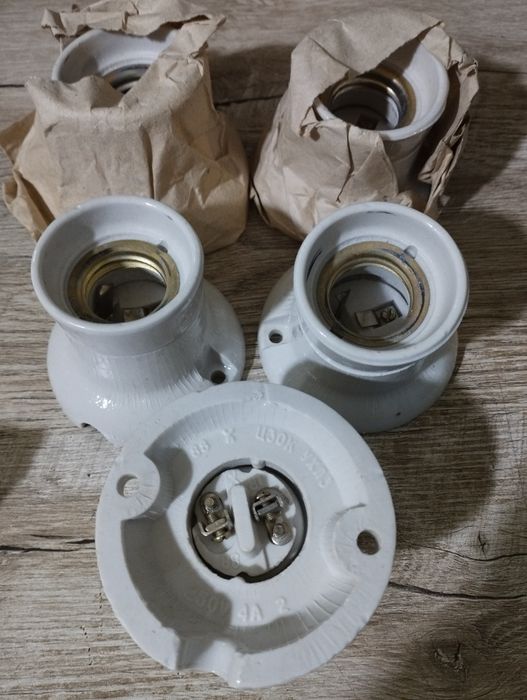 Продаются электрические патроны