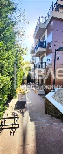 Мезонет с морска панорама