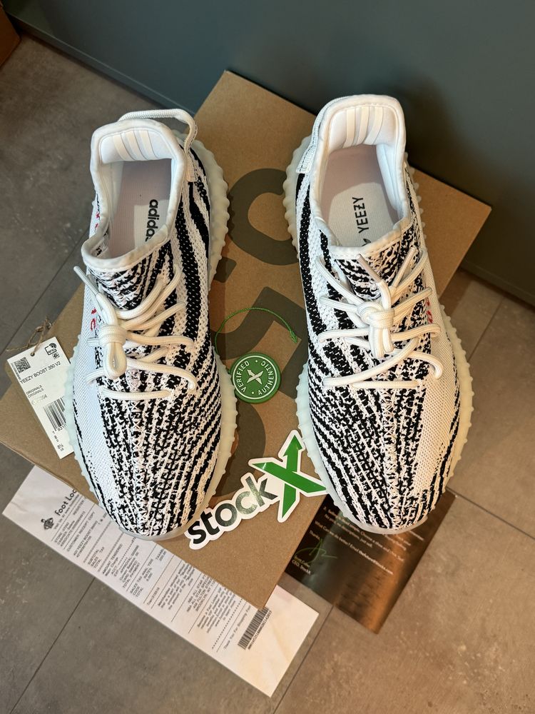 Yeezy Boost 350 V2 Zebra , Poze Reale marimi 36-47