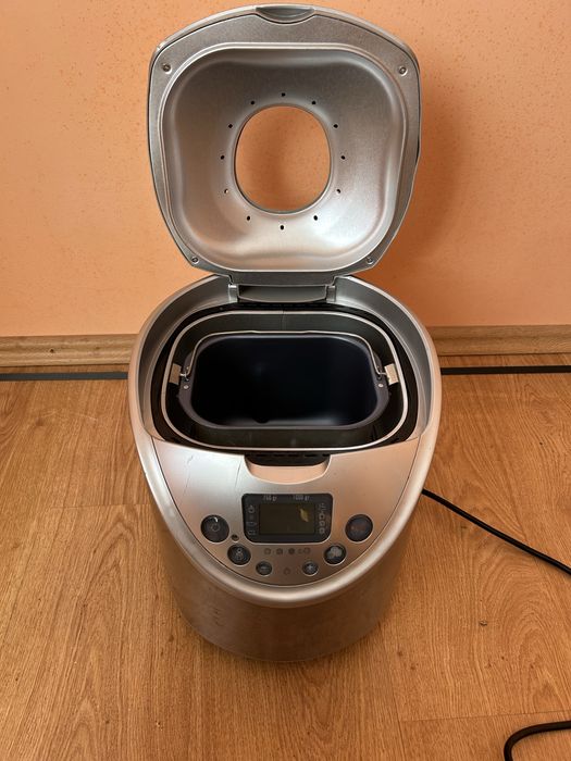 Masina de facut paine Moulinex