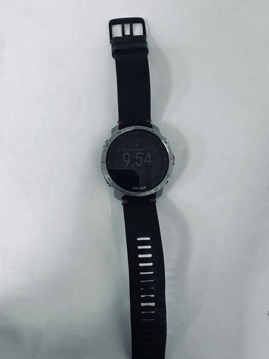 Часы Polar Grit X Pro Titan