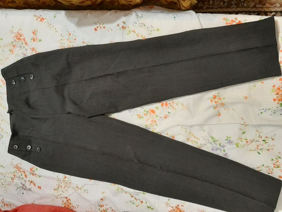 Панталони, различни модели