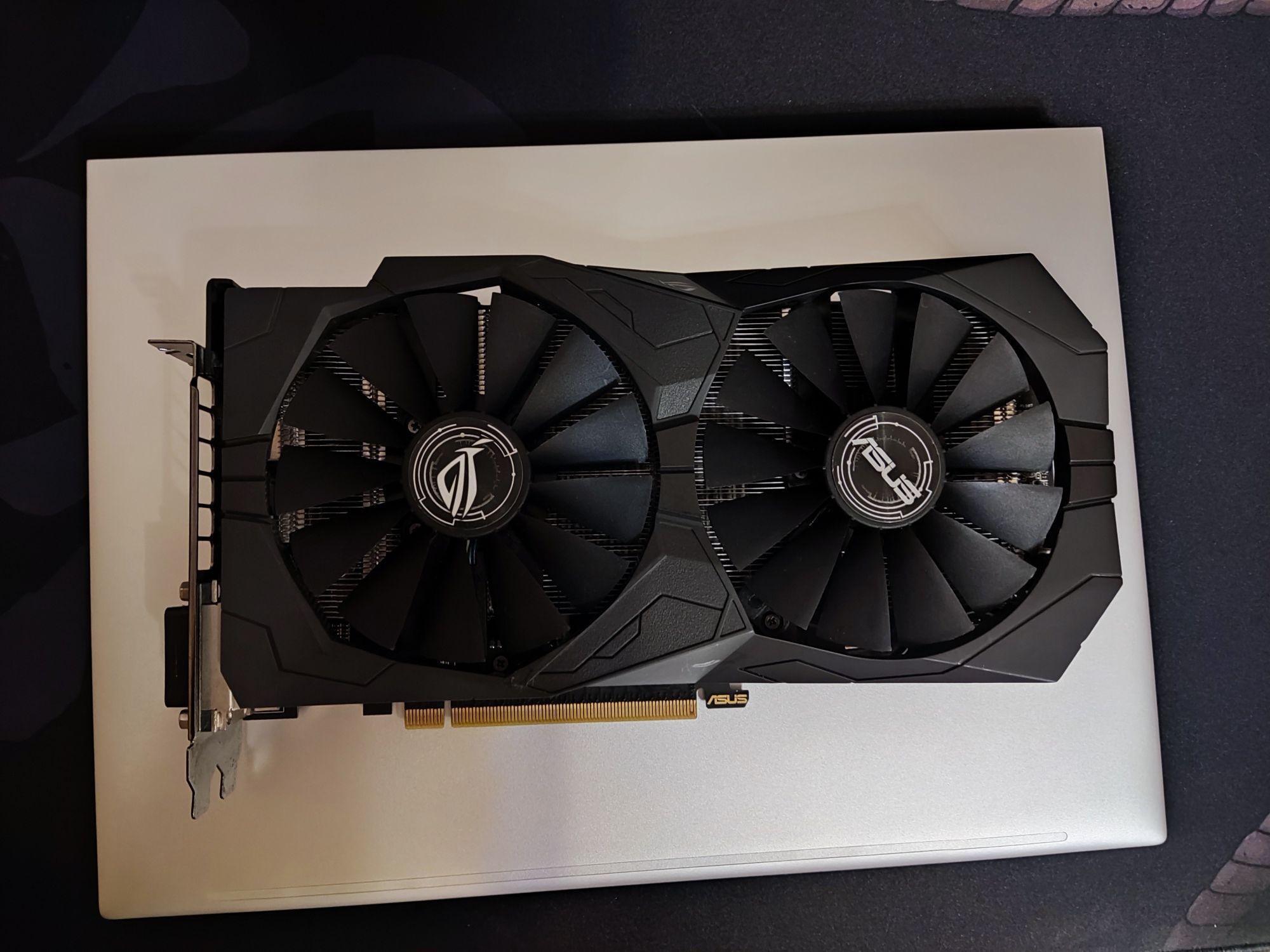 ASUS ROG Strix RX 570 Gaming OC