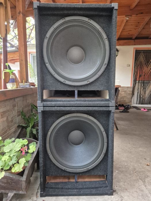 Баси 18 инча Eminence