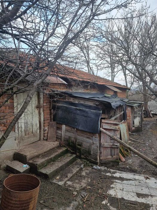 Продам къща в с. ДОБРИЧ