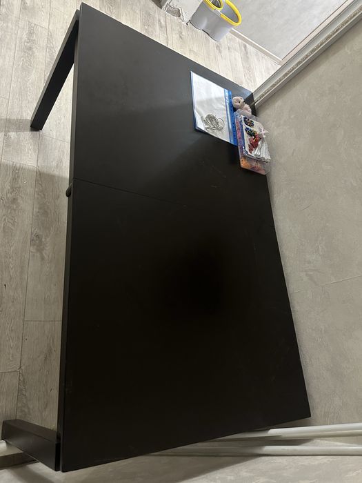 Стол 1.5 метра раздвижной Малайзия продам