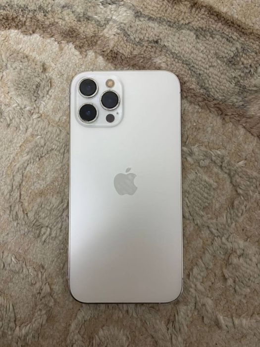 Iphone 12 pro max ideal sostoyaniye