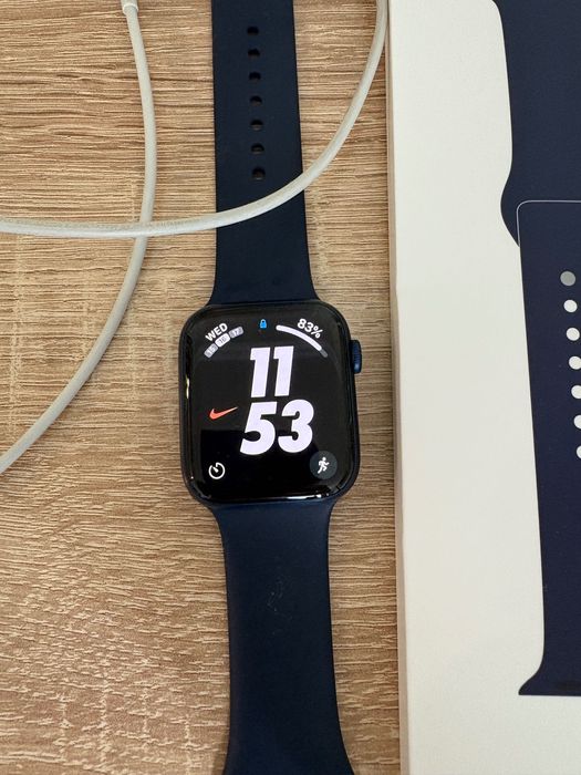 Смарт-часы Apple Watch Series 6 (44 мм), синие, 32 Gb