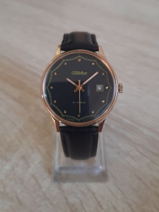 Позолоченные часы-Слава