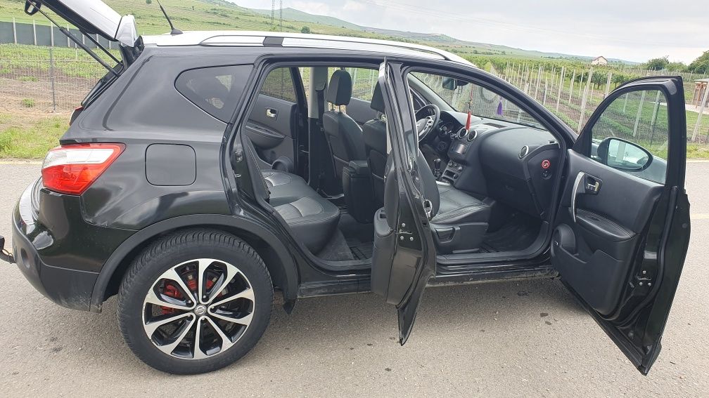 Nissan Qashqai Tekna  2010
