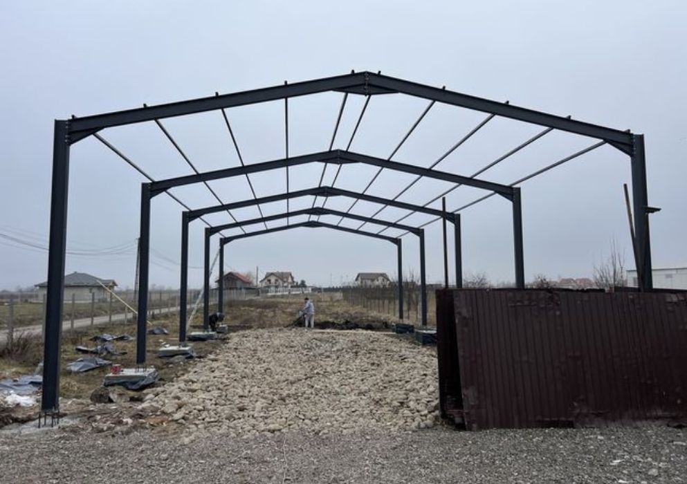 Vand și construiesc o gama larga de hale sau structuri metalice noi ne