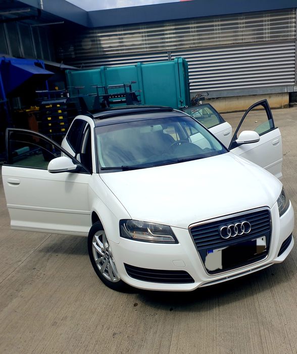 Audi A3 Automat Benzină trapă Panoramică.