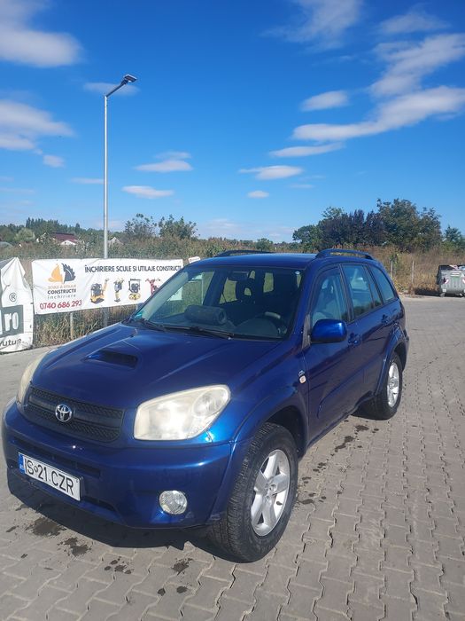 Vând Toyota rav 4