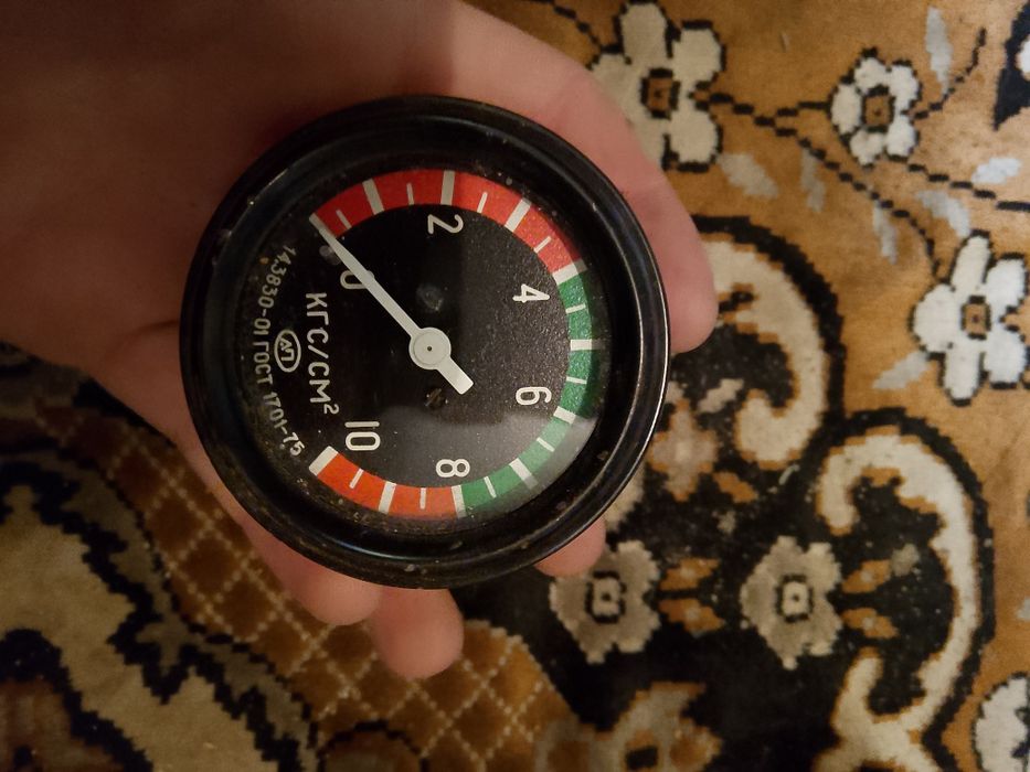 Продам датчик давления масла