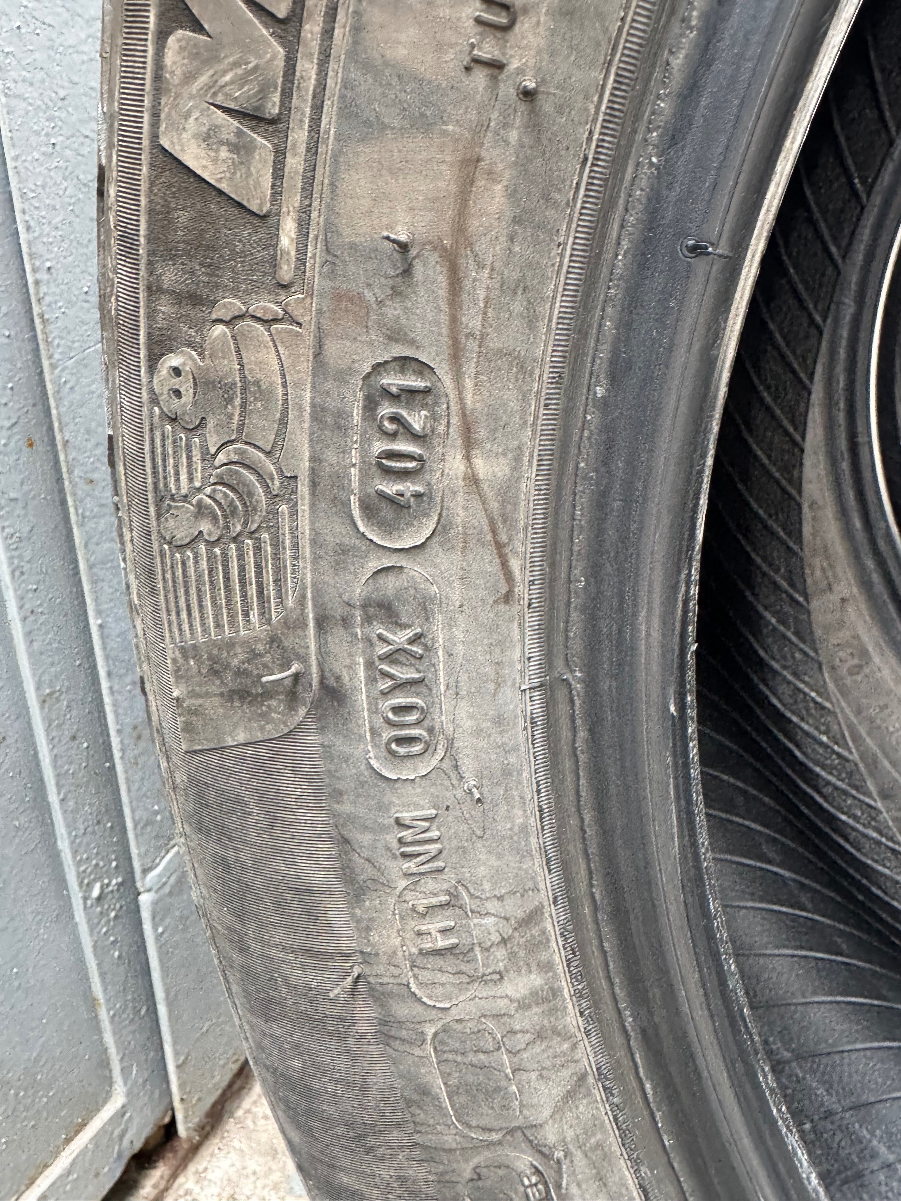 Michelin Pilot Alpin 5 235/50/19